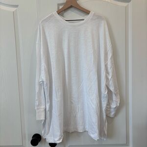 Vintage Look Oversized Crew Neck Long Sleeve Tee